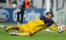 九游体育平台-新王当立，拉梅洛·鲍尔关键一投终结勇士，公牛宣告新时代来临