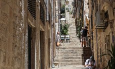 九游中国-克罗地亚主场不敌斯洛文尼亚，积分遭遇滑坡的简单介绍