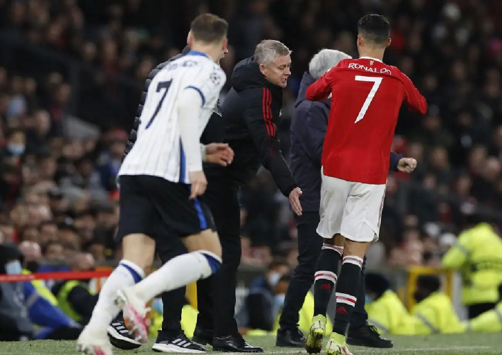 包含英格兰队神奇逆转反客为主获得胜利的词条