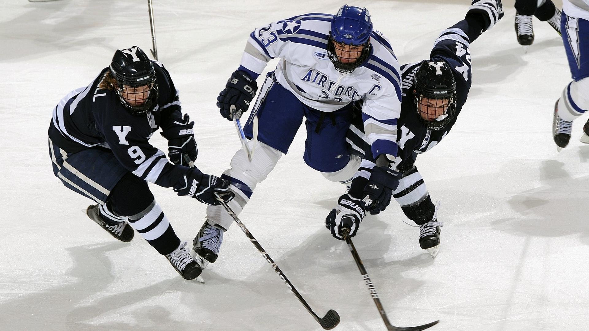 当东方广厦遇上德州独行侠,克莱一箭穿心,跨越文化的篮球诗篇